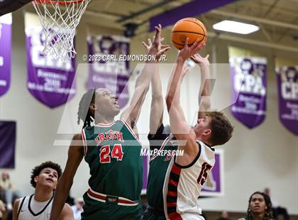 Thumbnail 2 in Central Catholic @ Rossview photogallery.