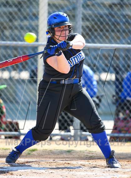 Thumbnail 3 in Sunnyvale vs Ponder (LCS/Argyle Softball Tournament) photogallery.