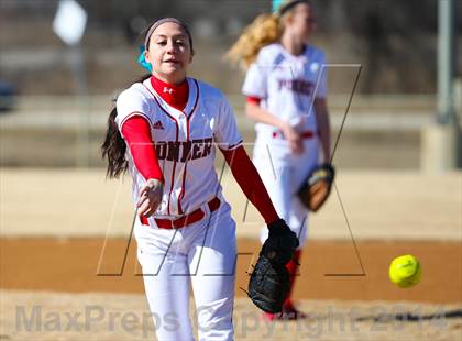 Thumbnail 2 in Sunnyvale vs Ponder (LCS/Argyle Softball Tournament) photogallery.