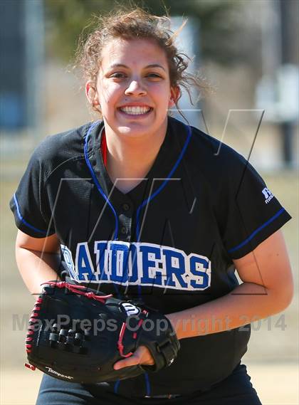 Thumbnail 2 in Sunnyvale vs Ponder (LCS/Argyle Softball Tournament) photogallery.