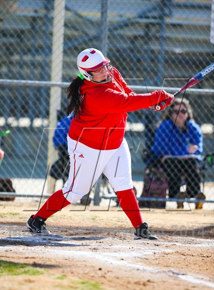 Thumbnail 3 in Sunnyvale vs Ponder (LCS/Argyle Softball Tournament) photogallery.