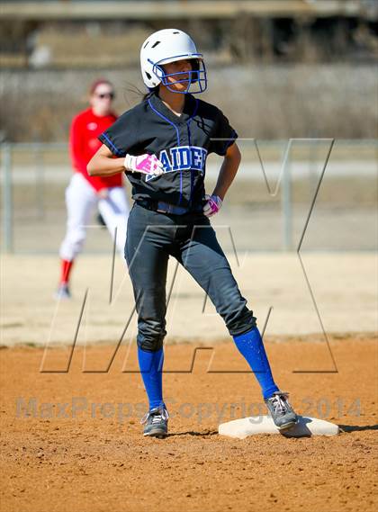 Thumbnail 1 in Sunnyvale vs Ponder (LCS/Argyle Softball Tournament) photogallery.