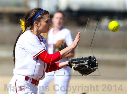 Thumbnail 3 in Sunnyvale vs Ponder (LCS/Argyle Softball Tournament) photogallery.