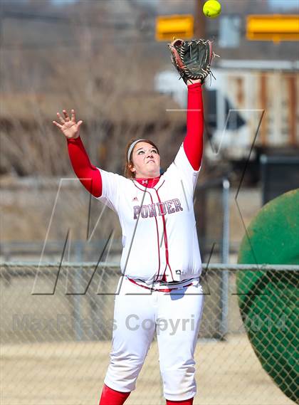 Thumbnail 1 in Sunnyvale vs Ponder (LCS/Argyle Softball Tournament) photogallery.