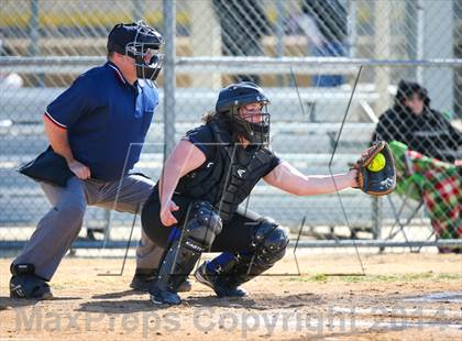Thumbnail 2 in Sunnyvale vs Ponder (LCS/Argyle Softball Tournament) photogallery.