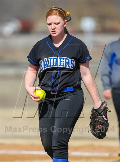 Thumbnail 2 in Sunnyvale vs Ponder (LCS/Argyle Softball Tournament) photogallery.