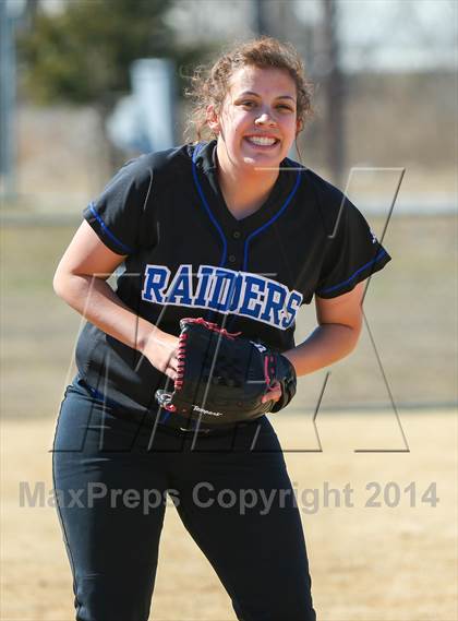 Thumbnail 1 in Sunnyvale vs Ponder (LCS/Argyle Softball Tournament) photogallery.