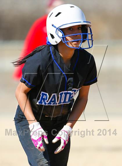 Thumbnail 3 in Sunnyvale vs Ponder (LCS/Argyle Softball Tournament) photogallery.