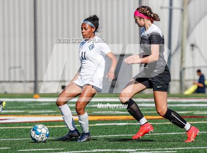 Thumbnail 3 in North Cobb Christian vs. Mount Paran Christian photogallery.