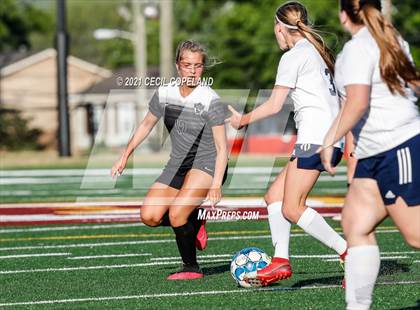 Thumbnail 2 in North Cobb Christian vs. Mount Paran Christian photogallery.
