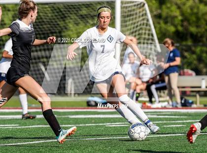 Thumbnail 2 in North Cobb Christian vs. Mount Paran Christian photogallery.