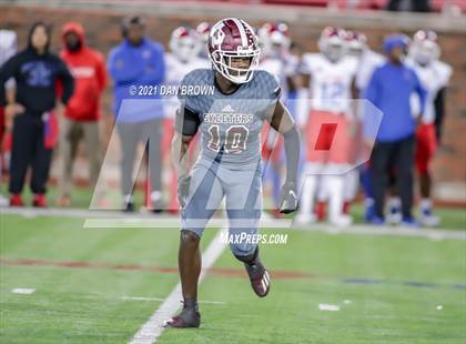 Thumbnail 2 in Duncanville vs. Mesquite (UIL 6A Area Playoff) photogallery.