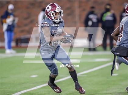 Thumbnail 3 in Duncanville vs. Mesquite (UIL 6A Area Playoff) photogallery.