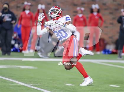 Thumbnail 2 in Duncanville vs. Mesquite (UIL 6A Area Playoff) photogallery.