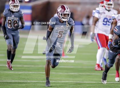 Thumbnail 1 in Duncanville vs. Mesquite (UIL 6A Area Playoff) photogallery.