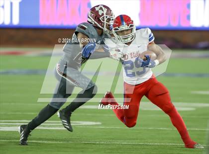 Thumbnail 1 in Duncanville vs. Mesquite (UIL 6A Area Playoff) photogallery.
