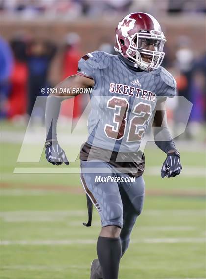 Thumbnail 3 in Duncanville vs. Mesquite (UIL 6A Area Playoff) photogallery.