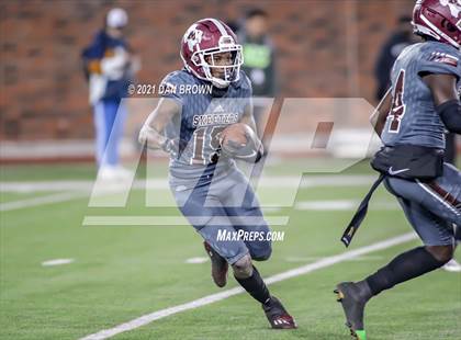 Thumbnail 1 in Duncanville vs. Mesquite (UIL 6A Area Playoff) photogallery.