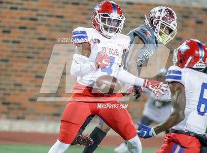 Thumbnail 3 in Duncanville vs. Mesquite (UIL 6A Area Playoff) photogallery.