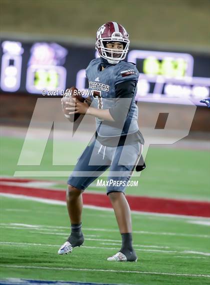 Thumbnail 2 in Duncanville vs. Mesquite (UIL 6A Area Playoff) photogallery.