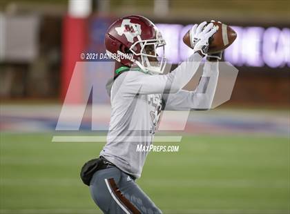 Thumbnail 3 in Duncanville vs. Mesquite (UIL 6A Area Playoff) photogallery.