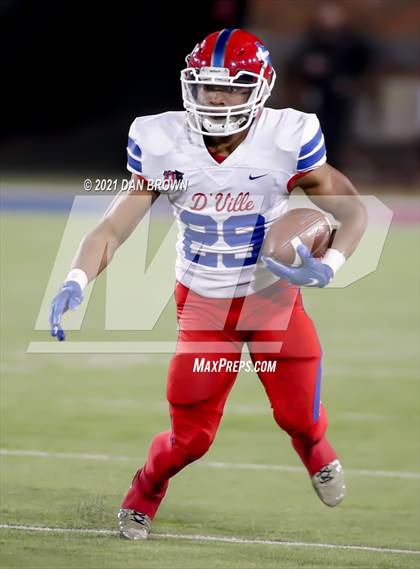 Thumbnail 2 in Duncanville vs. Mesquite (UIL 6A Area Playoff) photogallery.