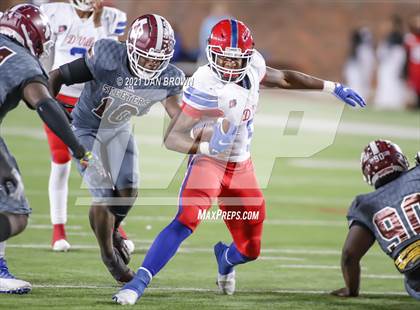 Thumbnail 3 in Duncanville vs. Mesquite (UIL 6A Area Playoff) photogallery.