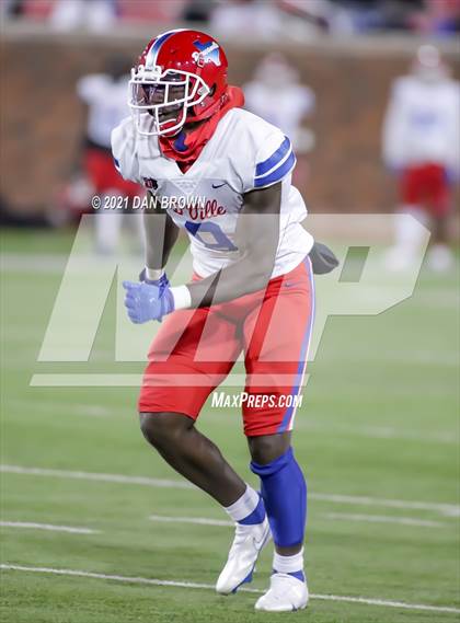 Thumbnail 2 in Duncanville vs. Mesquite (UIL 6A Area Playoff) photogallery.