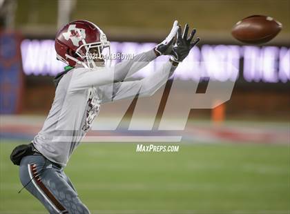 Thumbnail 1 in Duncanville vs. Mesquite (UIL 6A Area Playoff) photogallery.