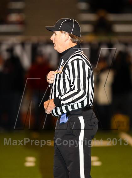 Thumbnail 3 in Hart vs. Palos Verdes (CIF SS Playoffs) photogallery.