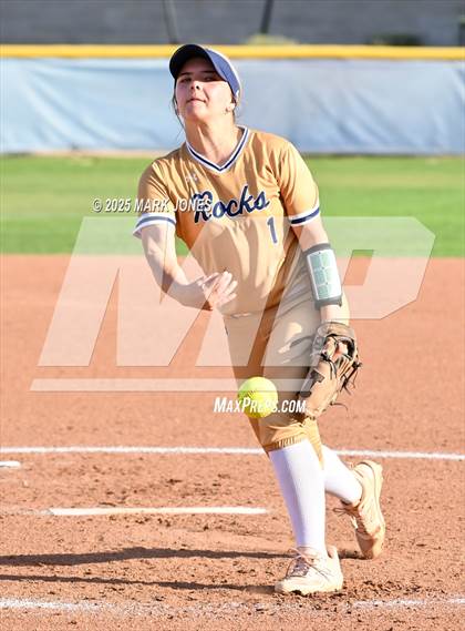 Thumbnail 3 in Yuma Catholic @ Northwest Christian photogallery.