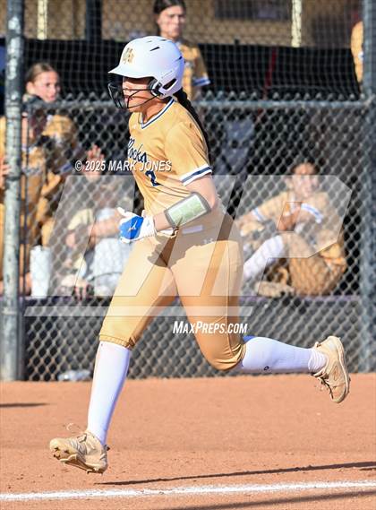 Thumbnail 3 in Yuma Catholic @ Northwest Christian photogallery.