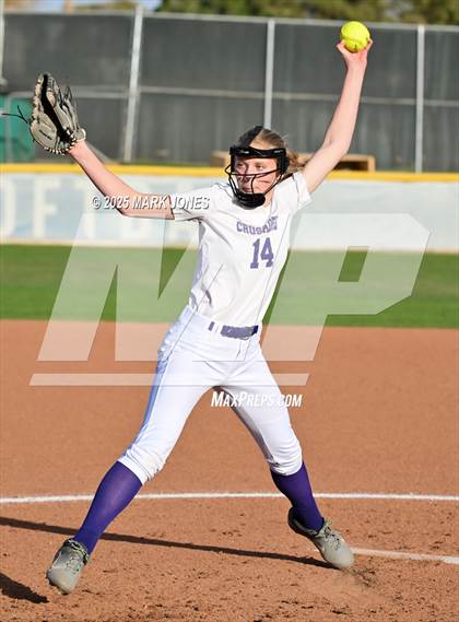 Thumbnail 3 in Yuma Catholic @ Northwest Christian photogallery.