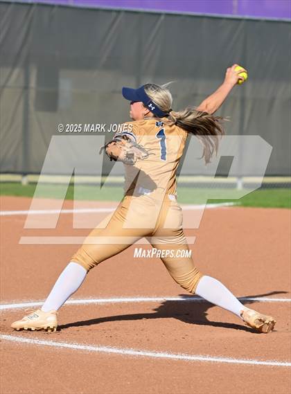 Thumbnail 2 in Yuma Catholic @ Northwest Christian photogallery.