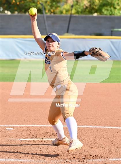 Thumbnail 2 in Yuma Catholic @ Northwest Christian photogallery.