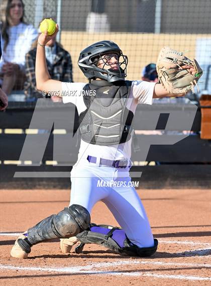 Thumbnail 3 in Yuma Catholic @ Northwest Christian photogallery.