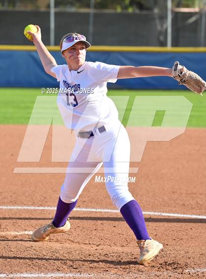 Thumbnail 3 in Yuma Catholic @ Northwest Christian photogallery.