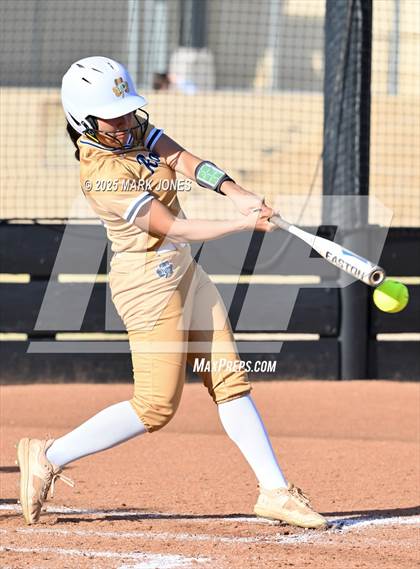 Thumbnail 3 in Yuma Catholic @ Northwest Christian photogallery.