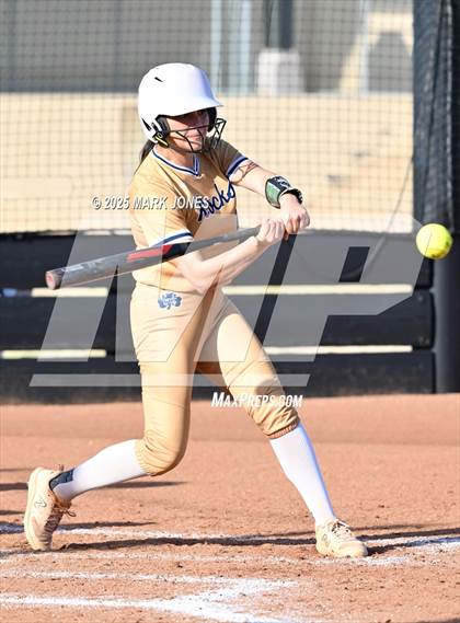 Thumbnail 3 in Yuma Catholic @ Northwest Christian photogallery.
