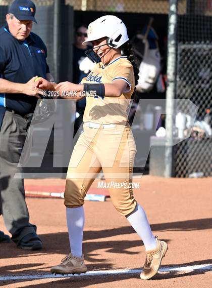 Thumbnail 3 in Yuma Catholic @ Northwest Christian photogallery.