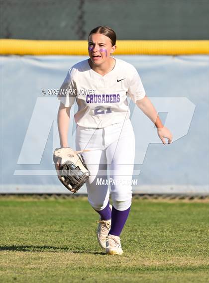 Thumbnail 3 in Yuma Catholic @ Northwest Christian photogallery.