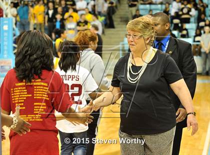 Thumbnail 2 in Hickory vs. Chapel Hill (NCHSAA 3A Final) photogallery.