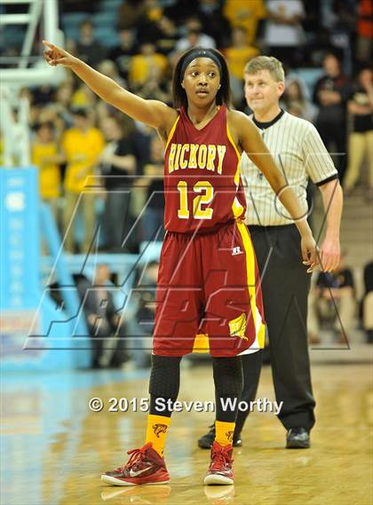 Thumbnail 2 in Hickory vs. Chapel Hill (NCHSAA 3A Final) photogallery.