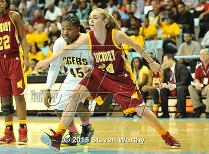 Thumbnail 1 in Hickory vs. Chapel Hill (NCHSAA 3A Final) photogallery.