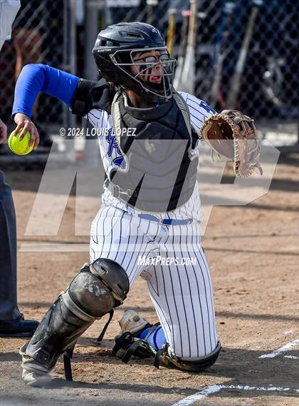 Thumbnail 3 in West Covina @ Diamond Ranch photogallery.