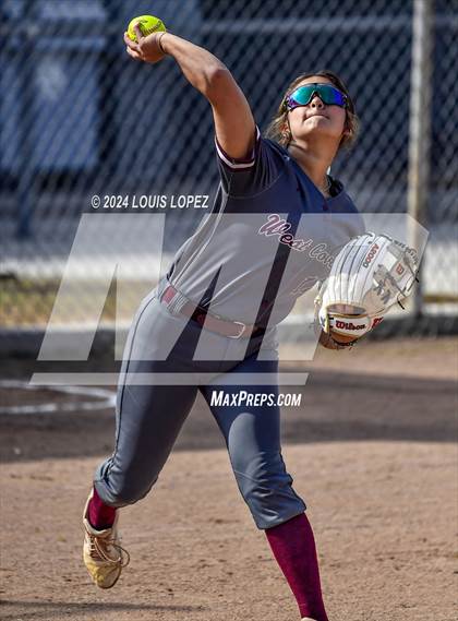 Thumbnail 3 in West Covina @ Diamond Ranch photogallery.