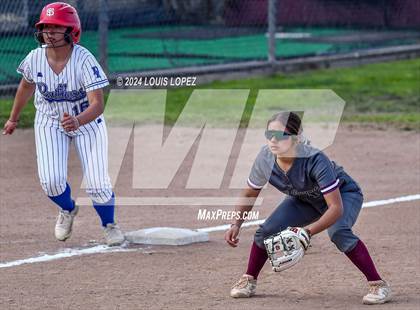 Thumbnail 2 in West Covina @ Diamond Ranch photogallery.