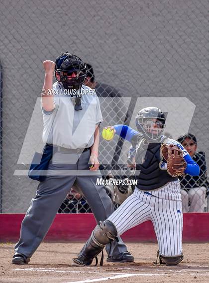 Thumbnail 2 in West Covina @ Diamond Ranch photogallery.