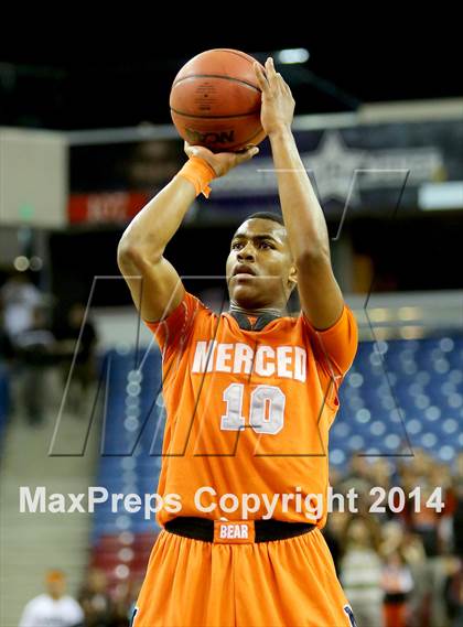 Thumbnail 3 in Merced vs Rodriguez (CIF SJS D1 Semifinal) photogallery.