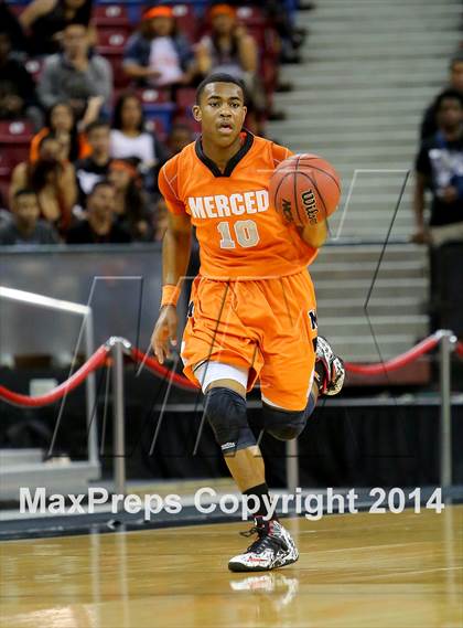 Thumbnail 2 in Merced vs Rodriguez (CIF SJS D1 Semifinal) photogallery.
